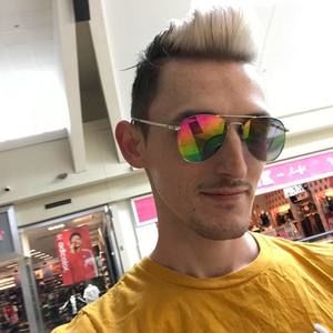 Meet your Posher, Jeramiah